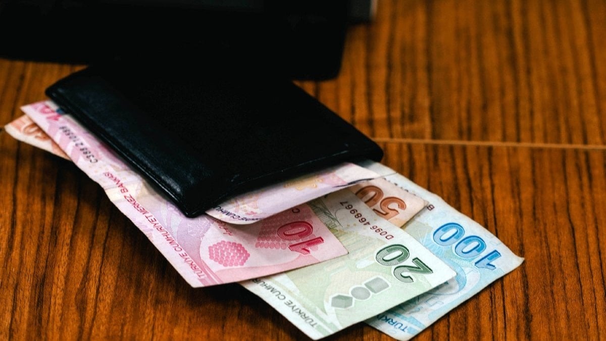 Emekli zammı ne kadar oldu? En düşük emekli maaşı ne kadar yatacak?