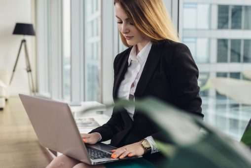 Online Pazarlamada Stok Fotoğrafların Dili