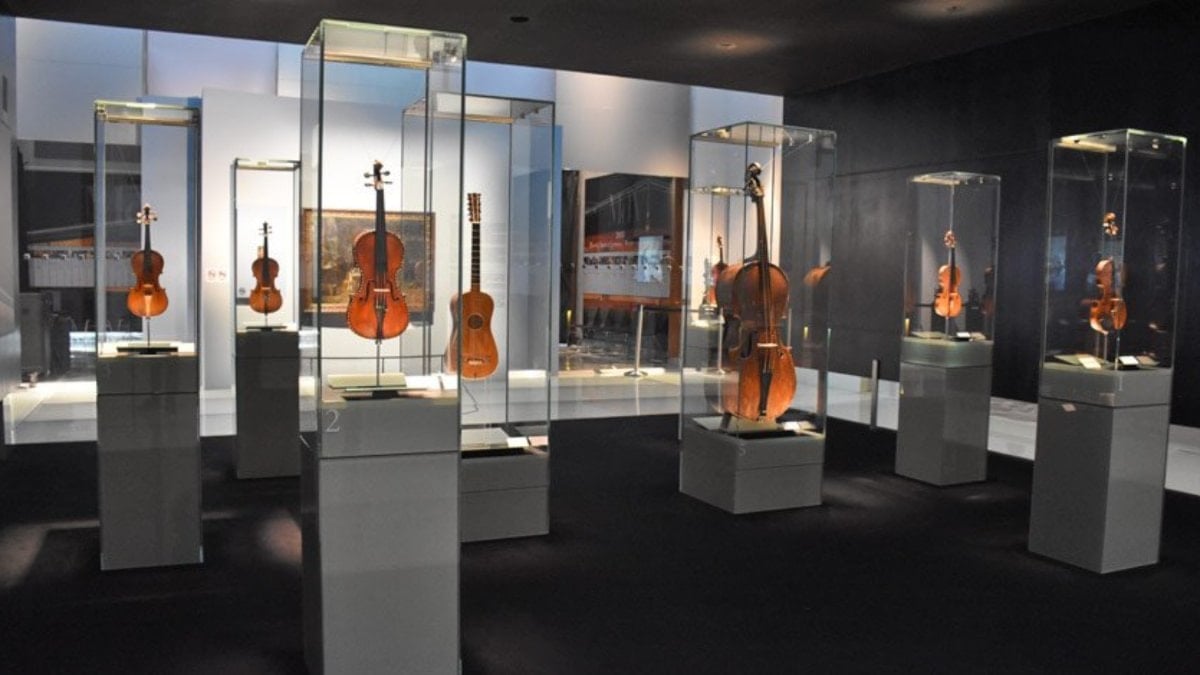 Keman üretimini ustalarıyla ve müzesiyle yaşatan İtalyan kenti: Cremona