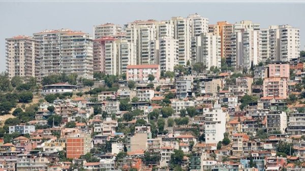 Konut fiyatları bir yılda yüzde 103,6 arttı