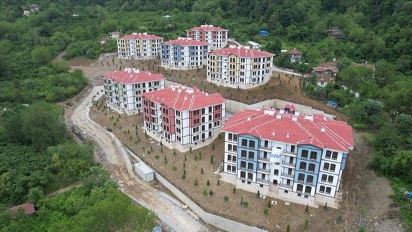 TOKİ’den sel sonrası deniz manzaralı konutlar