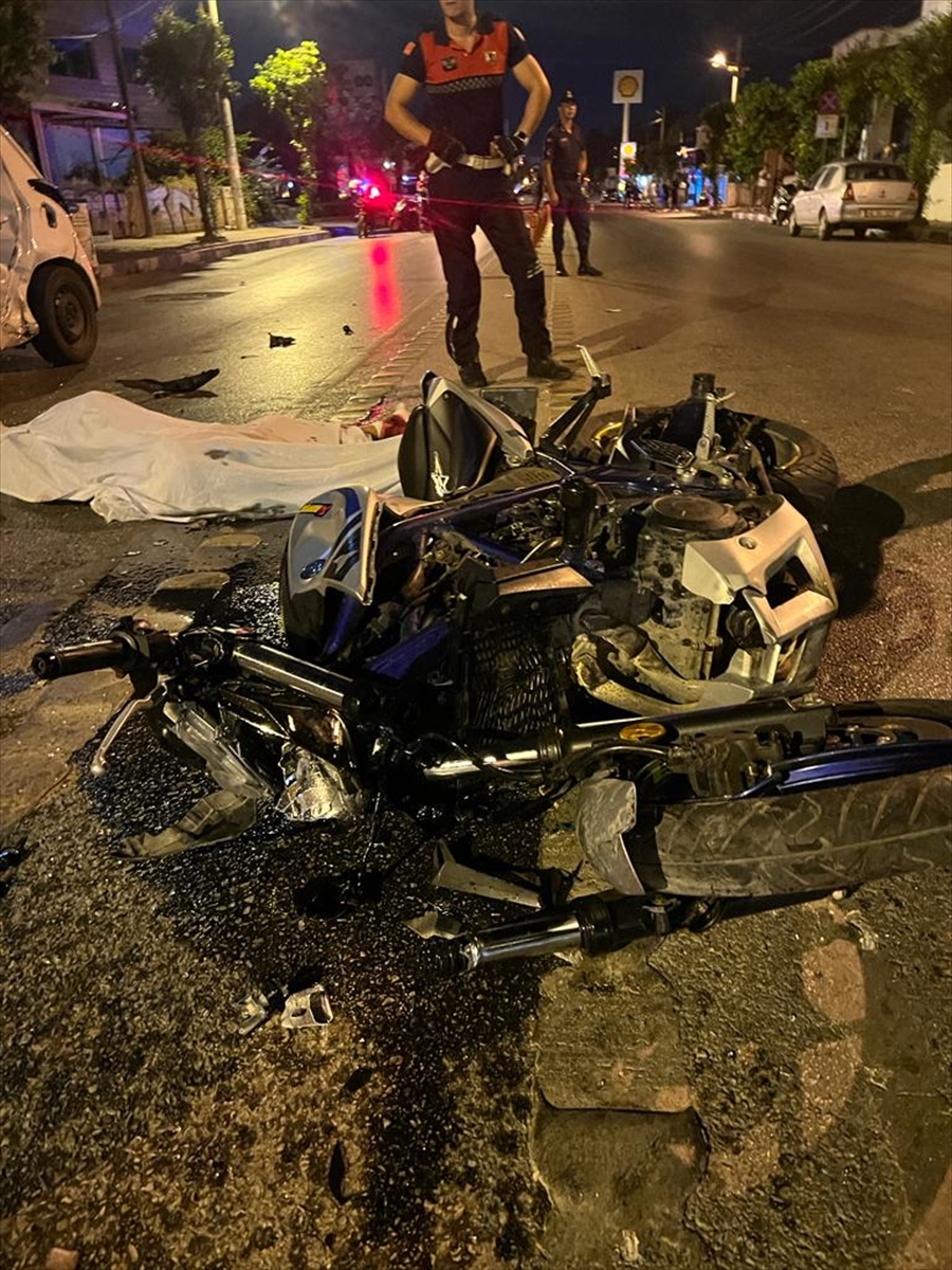 Bodrum’da otomobille çarpışan motosikletin sürücüsü öldü