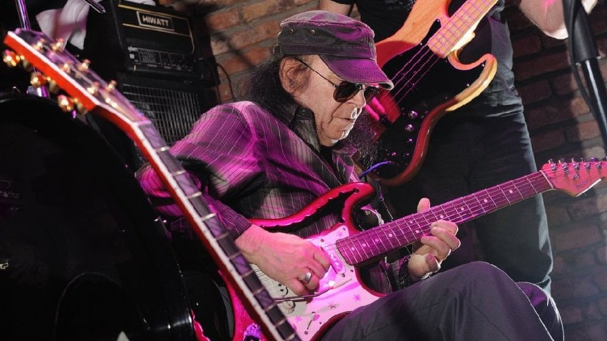 Erkin Koray için siyasilerden başsağlığı mesajları