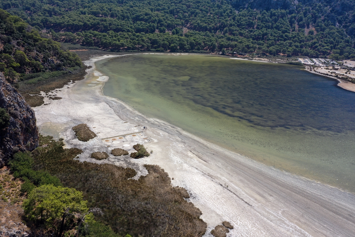 Muğla'nın İztuzu Plajı'nda 2 Bin Yıllık Tuz Tesisi Gün Yüzüne Çıktı
