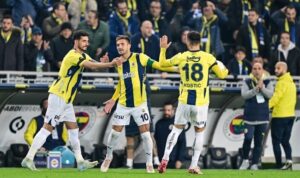 Sivasspor karşısında hata yapmadı: Fenerbahçe’den sahasında 4 gollü resital! Fenerbahçe 4-0 Sivasspor