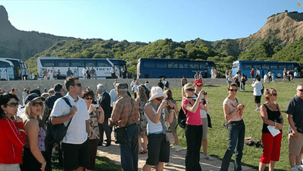 Turist Rehberi olmak isteyenlerin dikkatine!