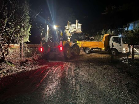 Bodrum’da Yağış Alarmı: Belediye Ekiplerinden Hızlı Müdahale