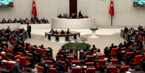 “Belediyelerin idari özerkliği ve yetkileri Bakanlıkça gasp edilecek” diye eleştirilmişti: Düzenlemeye gidilen “Köy Kanunu” yürürlüğe girdi