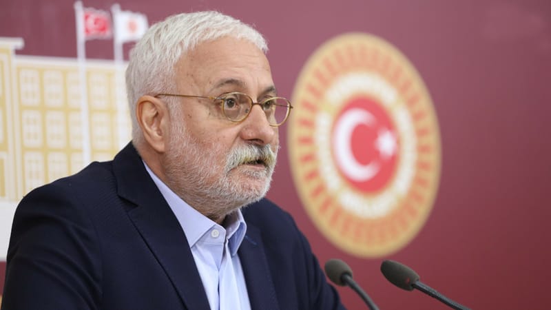 DEM Partili Oluç: Şirketlere vergi affı, yapılandırmalar uyguluyorsunuz ama emekçilerin vergisi kaynağında kesiliyor