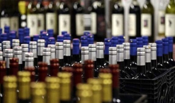 Uzmanı açıkladı: Sahte alkol tüketiminde ilk 24 saat kritik!