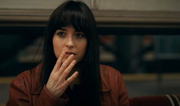 ‘Verity’ filminin kadrosu belli oldu: Anne Hathaway ve Dakota Johnson başrolde…
