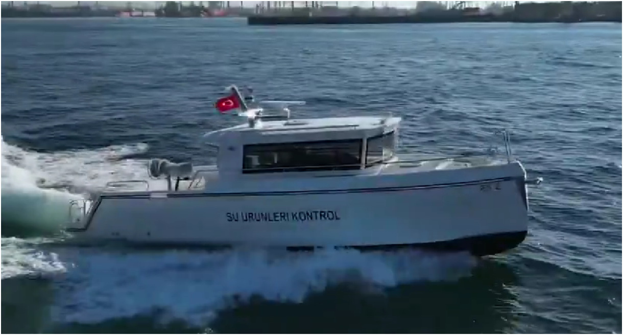 Reis 48 Denize İniyor