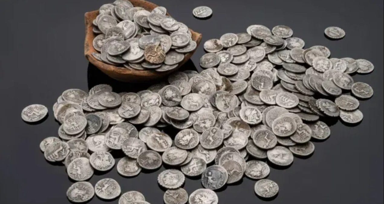 Değeri dudak uçuklattı! İmparator Nero dönemine ait bin 368 sikke bulundu