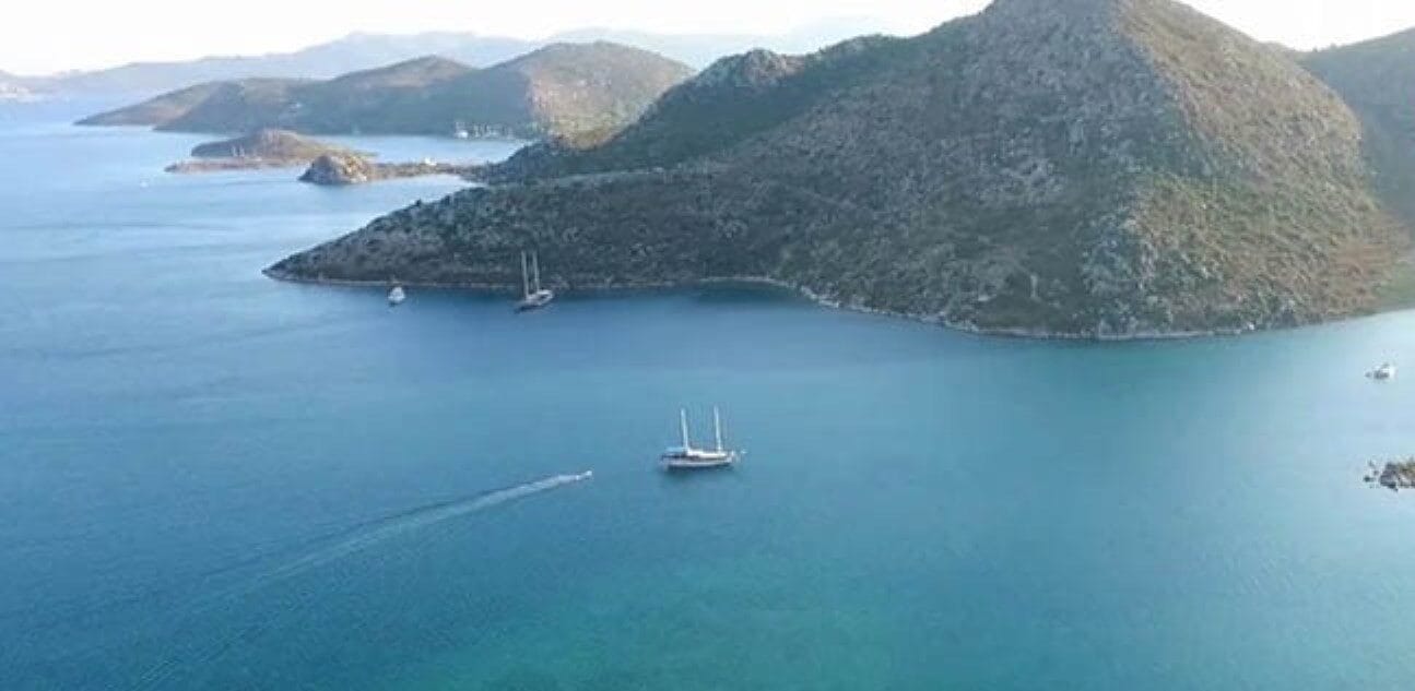 Ege’nin el değmemiş koylarına değişiklikle otel ve konut yapılabilecek: Sit talanına vize çıktı!