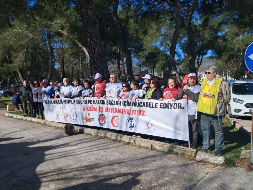 Aile Hekimleri Muğla’da Eylemde: 5 Günlük İş Bırakma Kararı