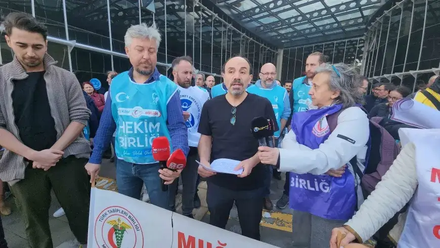 Muğla ve Bodrum’da Aile Hekimlerinden Eylem: “Performans Sağlığa Zararlıdır”