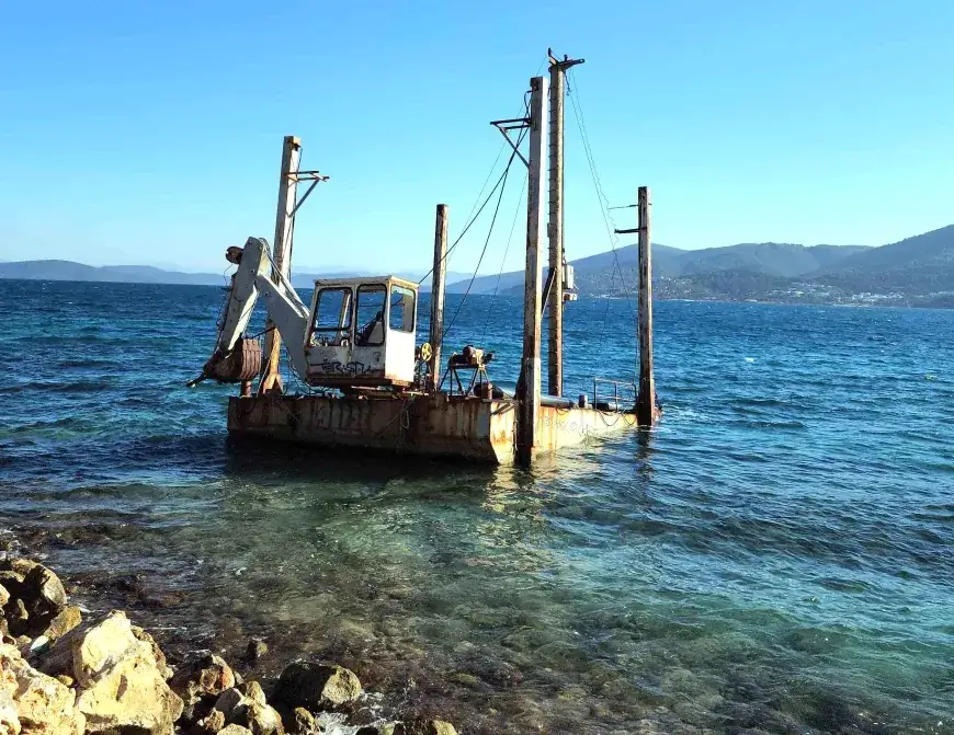 Cennet Torba Koyu Hurda Çöplüğüne Döndü