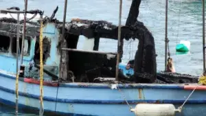 Bodrum’da Balıkçı Teknesinde Yangın: Güneş Paneli Kısa Devre Yaptı