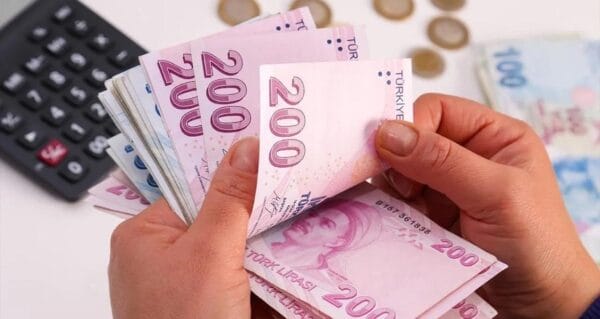 Resmi Gazete’de yayımlandı: Faiz oranı yüzde 53,25’e çıktı