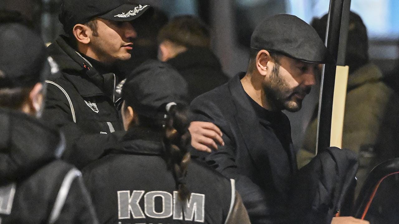 Beşiktaş Belediye Başkanı Rıza Akpolat Görevden Uzaklaştırıldı