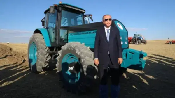 Sayıştay tespit etti: Eski bakanın “elektrikli traktör” projesi 246 milyon liraya mal oldu!