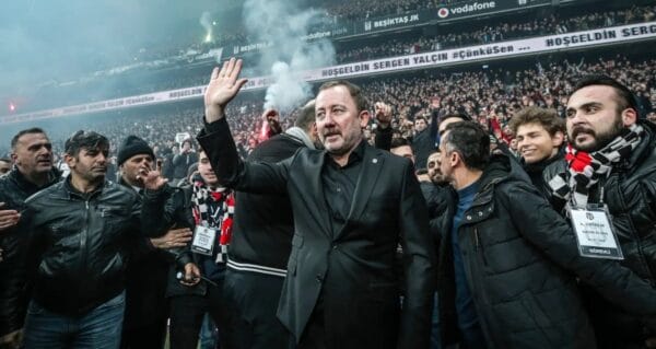Sergen Yalçın Beşiktaş’ta! Cumartesi günü takımın başında