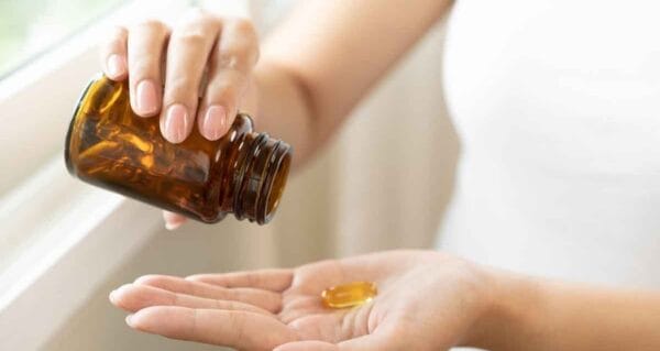 Vitamin takviyesi alanlar dikkat! Uzun süre yüksek dozda aldığı bu vitamin sinir hasarına yol açtı