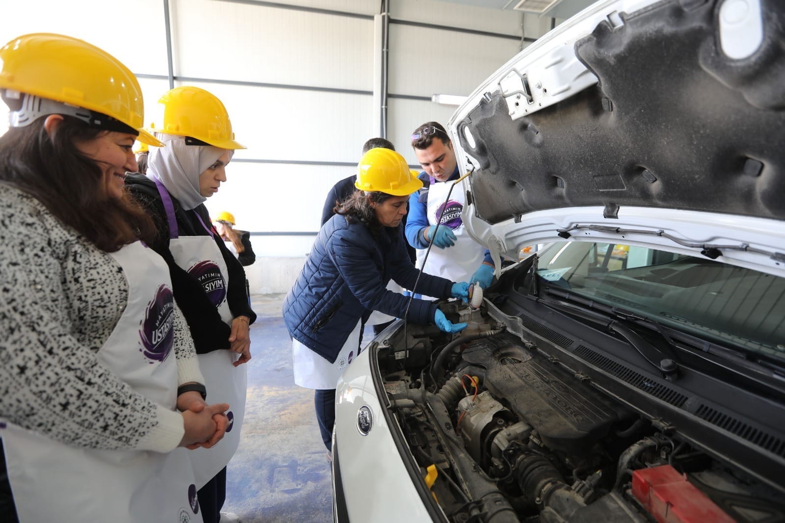 Kadınlar Kendi Ustası Oluyor: Muğla’da Araç Bakımı Eğitimi