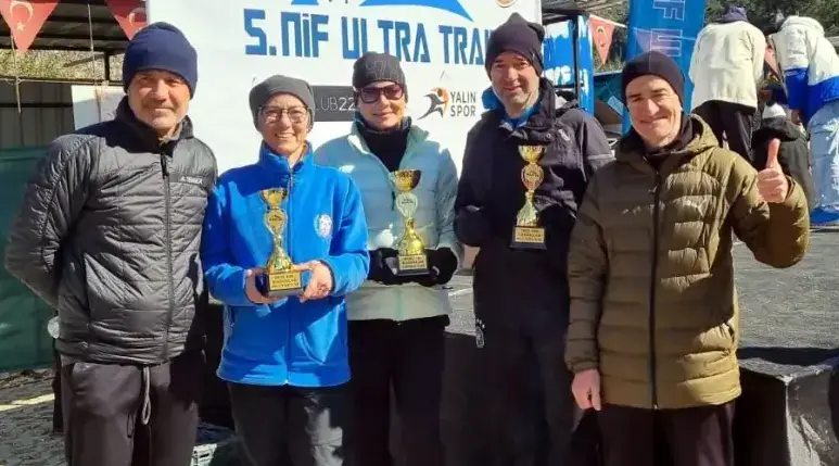 Bodrumlu Atletler Nif Dağı Ultra Maratonu’ndan Üç Kupa ile Döndü