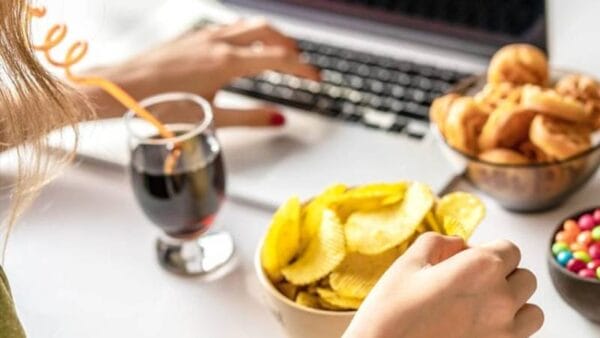 Sigarayı bırakanlar neden abur cubura yönelir?
