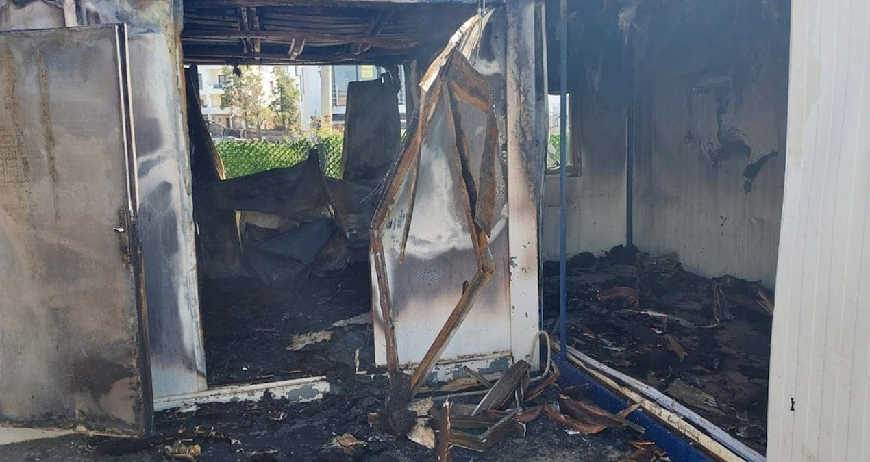 Bodrum’da konteyner lisede yangın