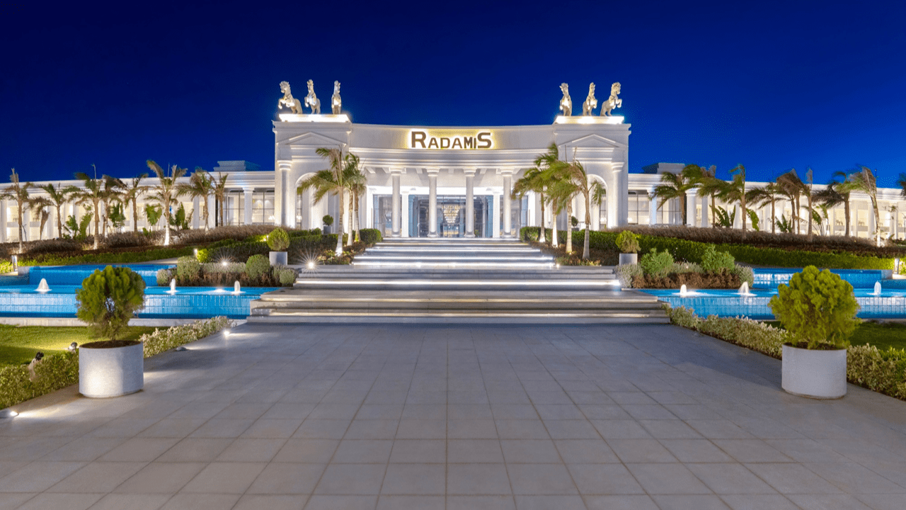 Latin Pop’un kralı Enrique Iglesias 3 Mayıs 2025’te Rixos Radamis Sharm El Sheikh’te