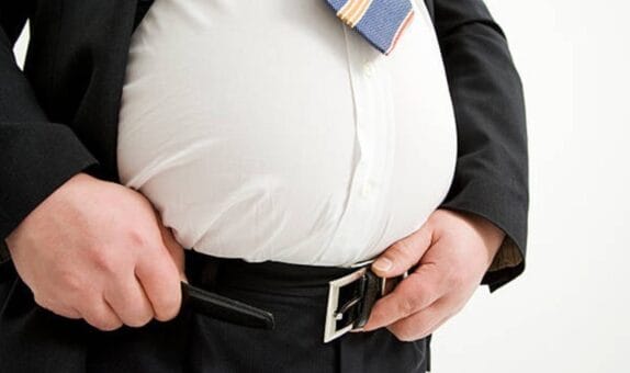 Türkiye obezitede ilk sıraya yerleşti! 100 kişiden bakın kaçı obezite ile mücadele ediyor?