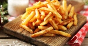 Yanında bu yemeği yerseniz kilo almadan patates kızartması yiyebilirsiniz