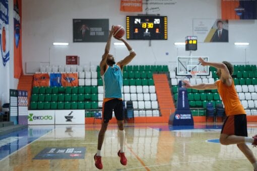 Evde Son Randevu, Hedef Play-Off’a Moralli Başlangıç