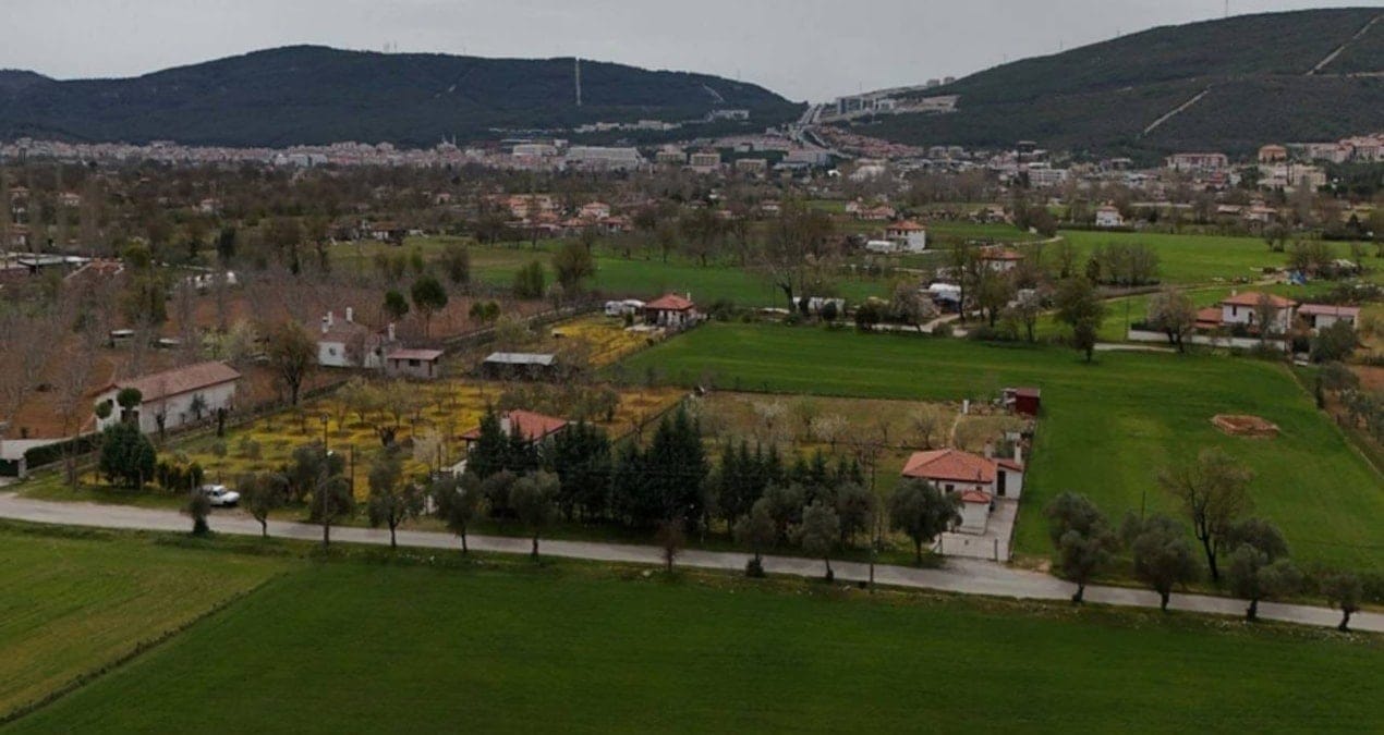 Muğla’da alışılmışın dışında bir yayla: Çıkılmıyor, iniliyor