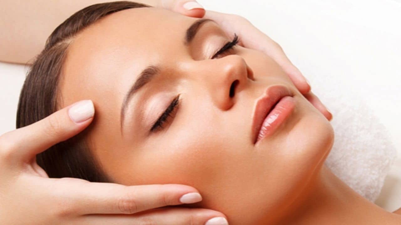 Kolajen: Zamana meydan okuyan ciltlerin sırrı mı?