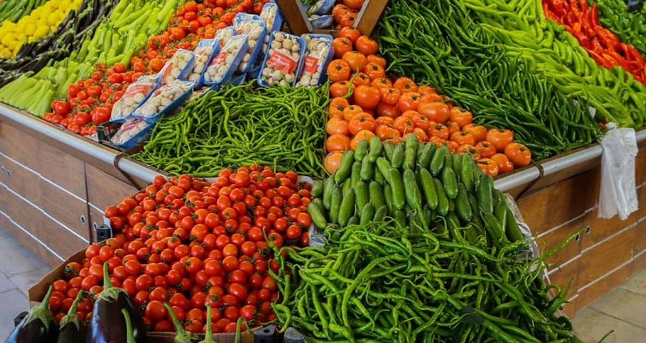 Meyve ve sebze kabuklarında sadece pestisit yok, zararlı olan bu bakteri de var!