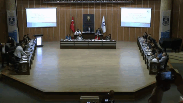 Bodrum’da Mecliste Gerilim: AK Partililer Söz Hakkı Krizi Nedeniyle Salonu Terk Etti