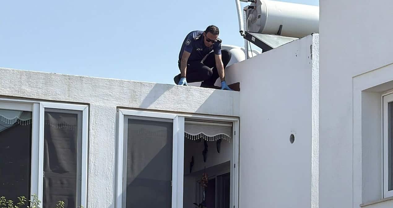 Bodrum’da çatıdan düşen emekli polis hayatını kaybetti
