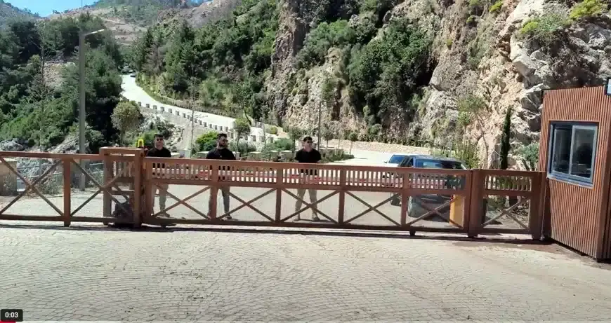 Sinpaş Kızılbük Şantiyesinde Kamu Yoluna Kapı Gerginliği: Vatandaşlar İçeri Alınmadı