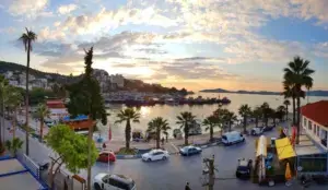 Muğla Güllük’te Kafede Skandal: Tek Oturan Müşteriye “Şezlonga Gidin” Dayatması