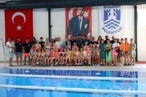 Bodrum’da Ücretsiz Yüzme Kursu Başladı