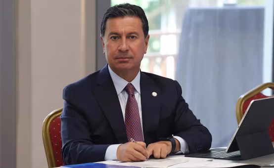 Ahmet Aras Halkı Yalanlarla Uyutuyor mu?