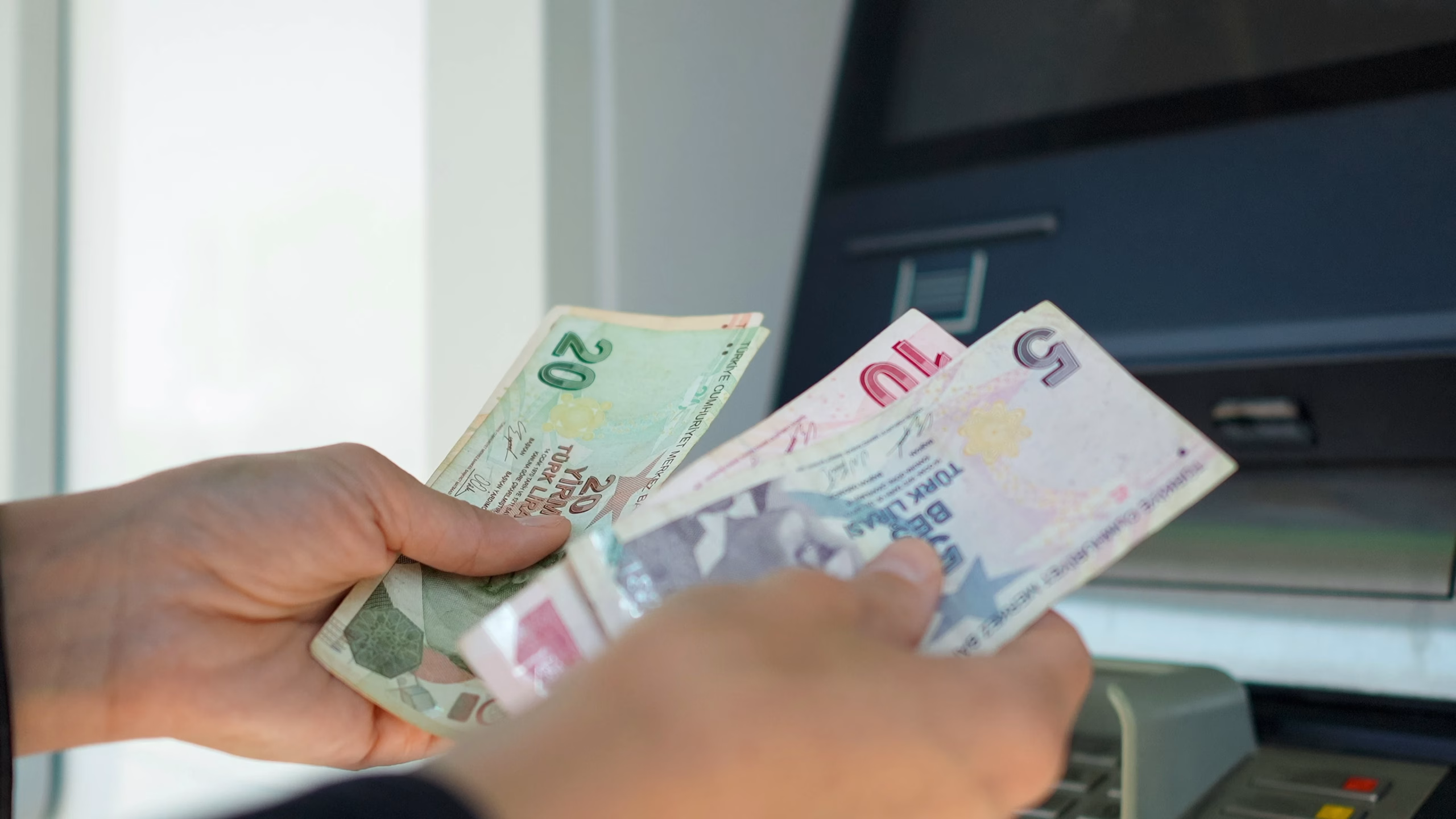 Mevduat Stopajı Yükseldi: Kısa Vadeli Yatırıma Rekor Vergi