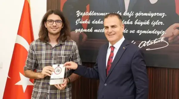 YKS Bodrum Birincisine Protokolden Tebrik ve Ödül
