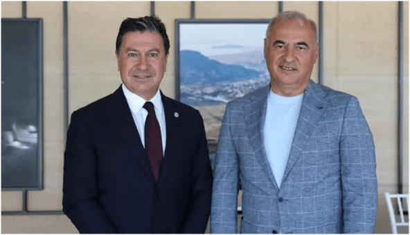 Aras’ın Tuncal’la Fotoğrafı, Muğla’da Tartışma Yarattı