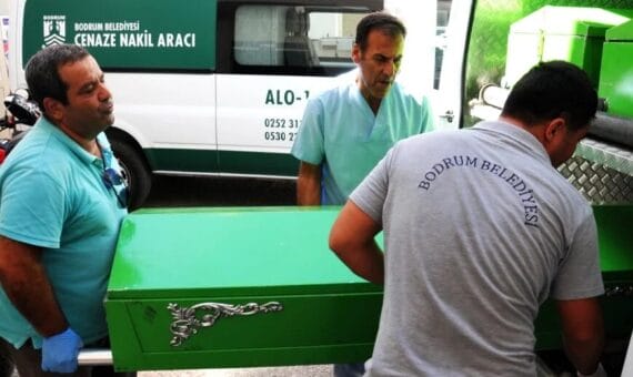 Turgutreis’te Akraba Kavgası: Bıçaklanan Genç Hayatını Kaybetti