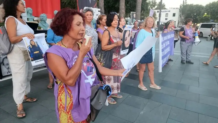 Bodrum’da Kadın Cinayetlerine Tepki Eylemi: “Bir Kardeşimiz Daha Katledildi” Bodrum’da Kadın Cinayetlerine Tepki Eylemi: “Bir Kardeşimiz Daha Katledildi”