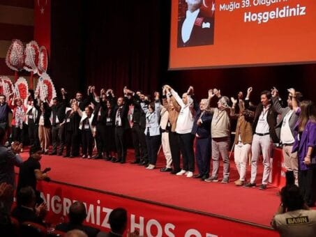 CHP Muğla Kongresi’nde Fırtına: “Eşler Listesi” ve Eksik Kota Tartışması